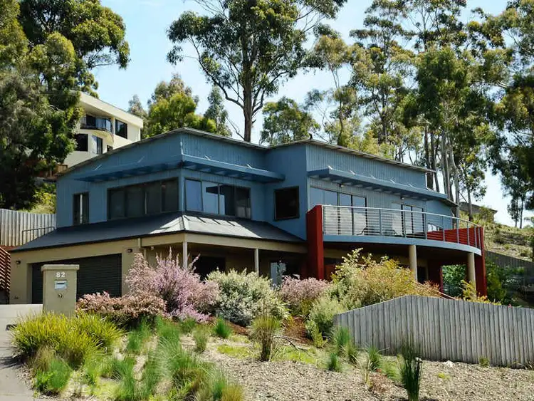 82 Hillcrest Road, Tolmans Hill TAS 7007