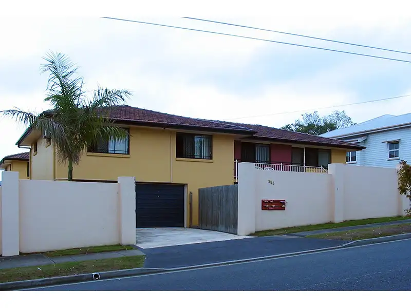 Main view of Homely unit listing, 2/288 Cornwall Street, Greenslopes QLD 4120