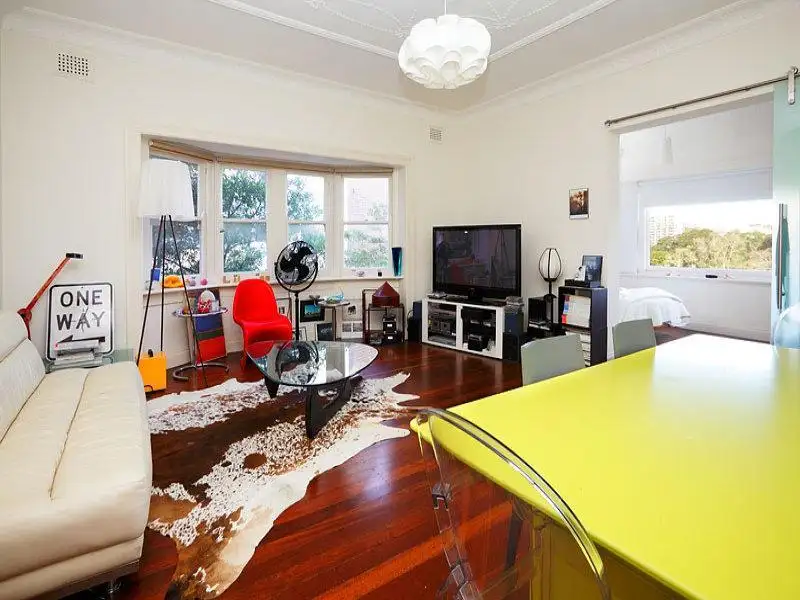 Main view of Homely apartment listing, 8/3 Holdsworth Avenue, Elizabeth Bay NSW 2011