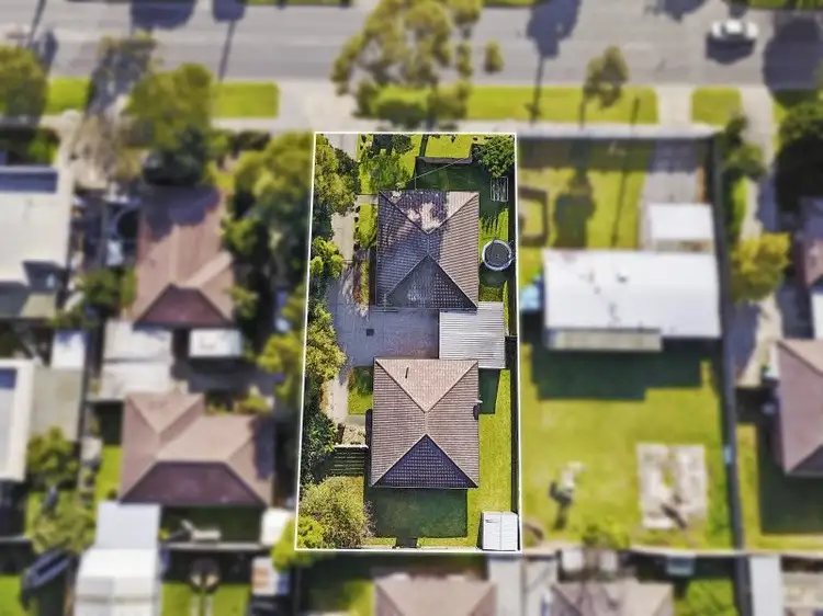 Main view of Homely unit listing, 124 CAMMS ROAD, Cranbourne VIC 3977