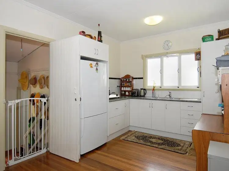 Seventh view of Homely house listing, 50 Miles St, Manoora QLD 4870