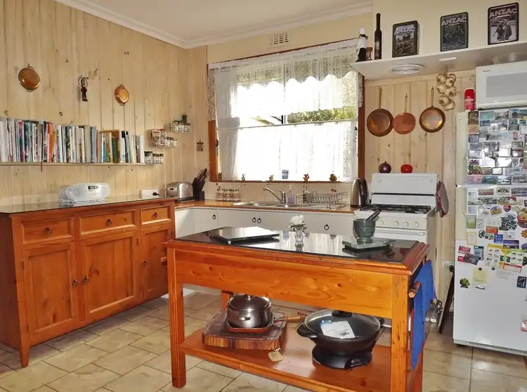 Sixth view of Homely house listing, 6 Elizabeth Street, Moe VIC 3825