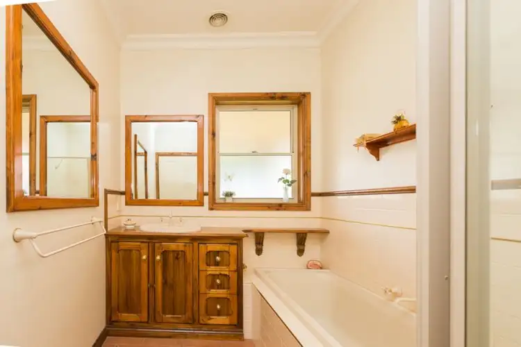 Seventh view of Homely house listing, 8 Hopkins Drive, Horsham VIC 3400