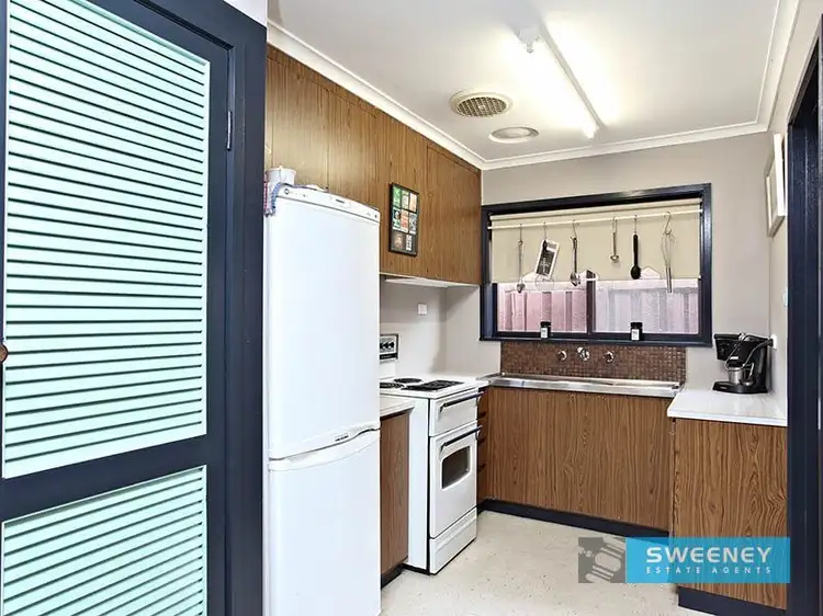 Fourth view of Homely unit listing, 8/126 Blyth Street, Altona VIC 3018