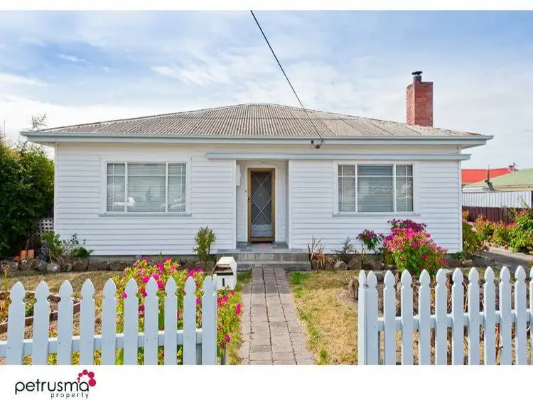 1 Elmsleigh Road, Derwent Park TAS 7009