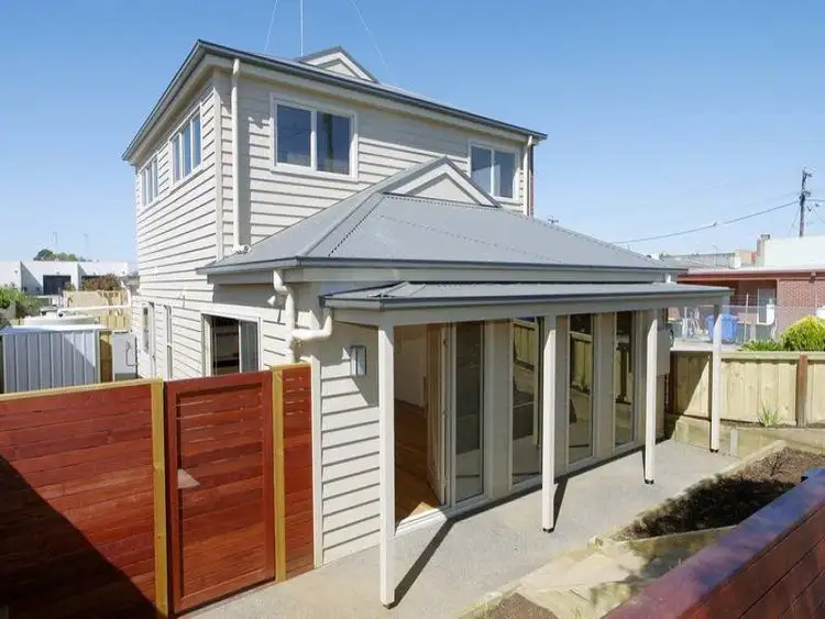 65 Bond Street, Newtown VIC 3220