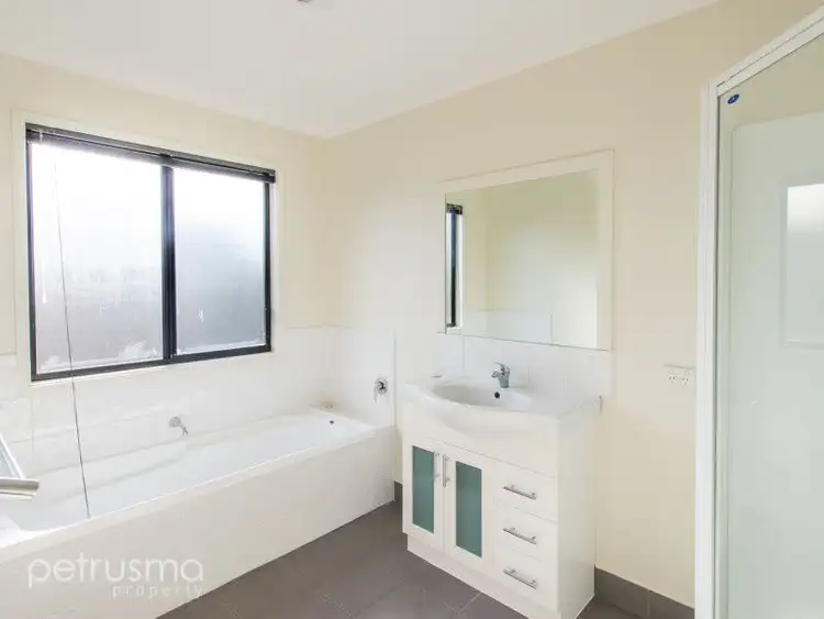 Sixth view of Homely unit listing, 8/12 Paige Court, Warrane TAS 7018