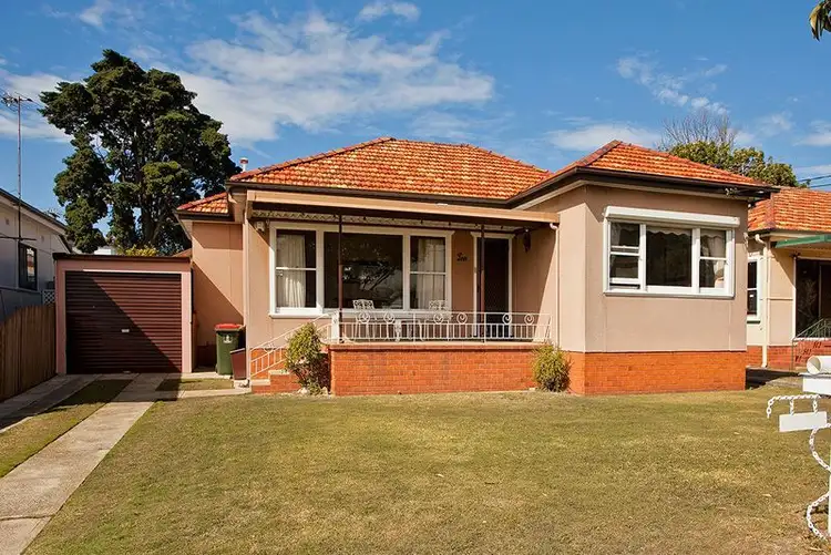 10 Colson Crescent, Monterey NSW 2217