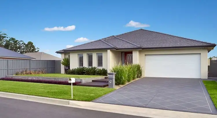4 Vermont Ave, Pitt Town NSW 2756