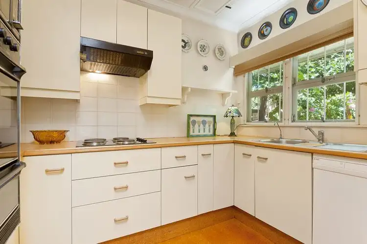 Fifth view of Homely house listing, 3 Roslyndale Avenue, Woollahra NSW 2025