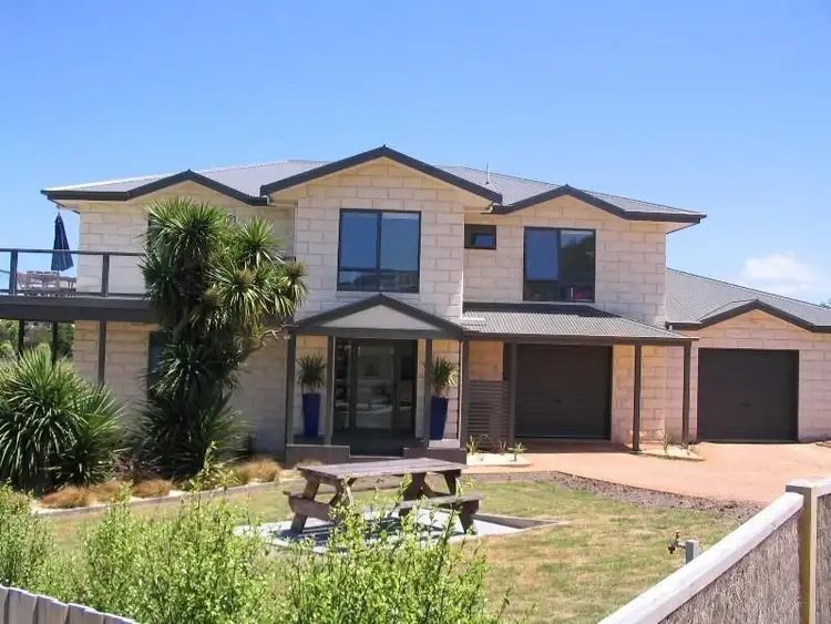43 Scenic Drive, Apollo Bay VIC 3233