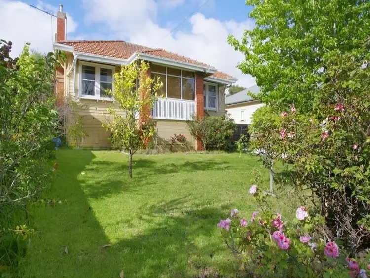 23 Upper Skene Street, Newtown VIC 3220