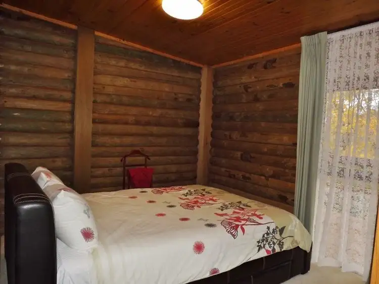 Sixth view of Homely house listing, 1 Jordan Court, Rawson VIC 3825