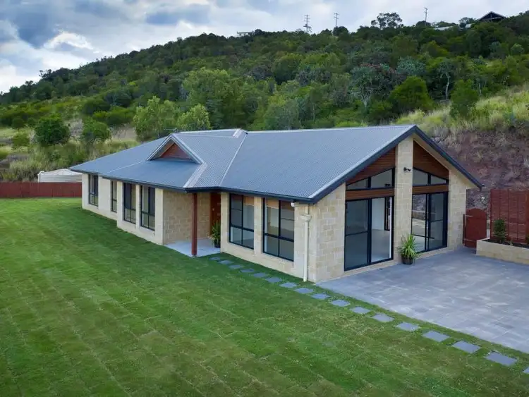Main view of Homely house listing, 4 Lynda Court, Glencoe QLD 4352