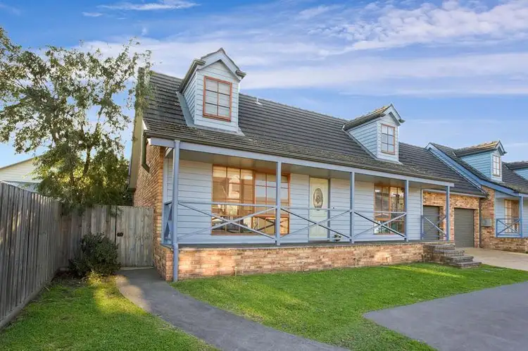 2/28 Moore Street, Apollo Bay VIC 3233