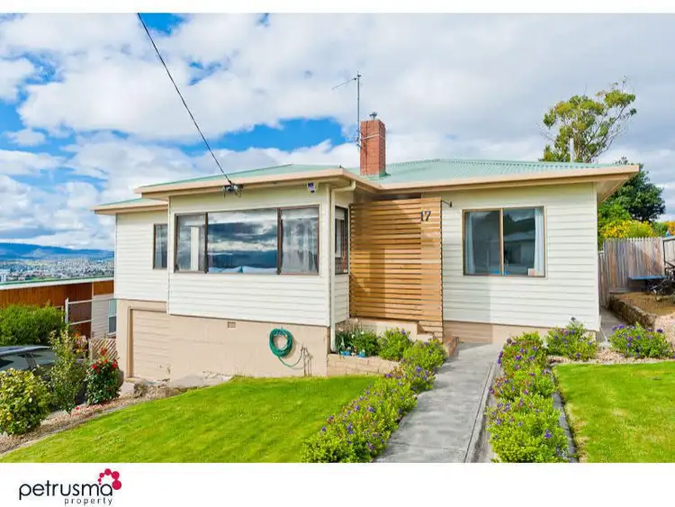 17 Elliott Road, Glenorchy TAS 7010