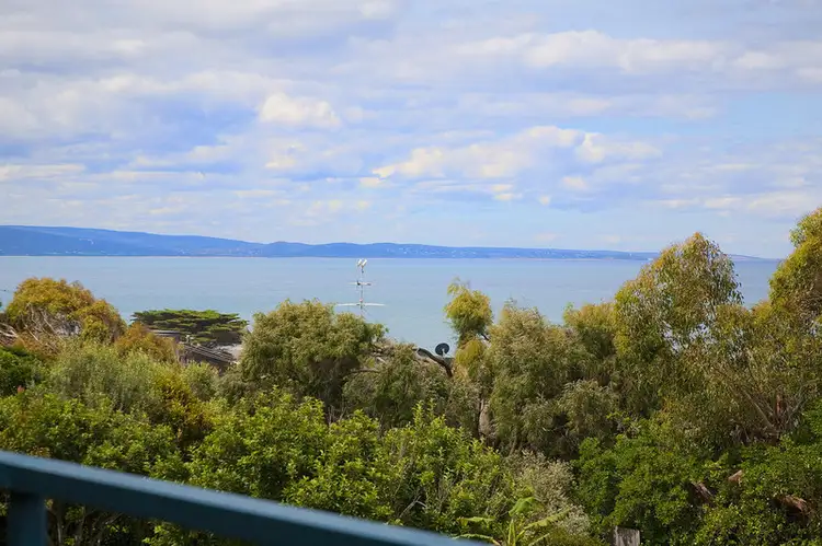 1/33-35 Armytage Street, Lorne VIC 3232