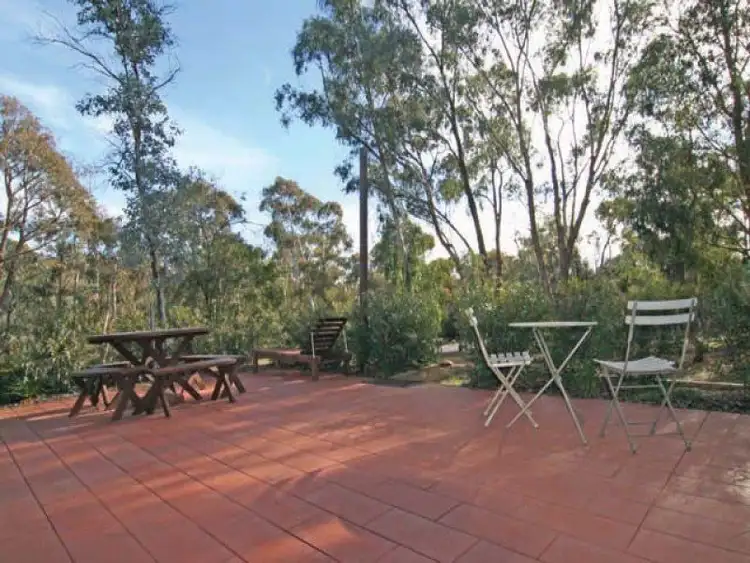 6 Wybalena Grove, Cook ACT 2614