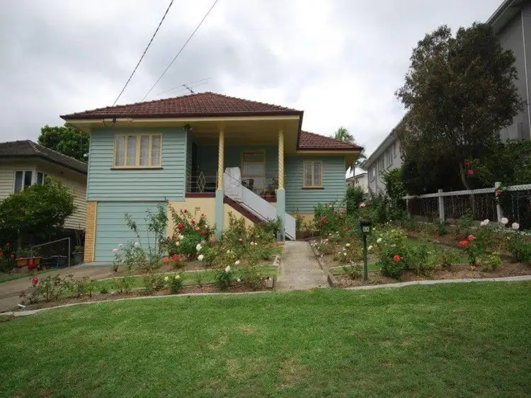 64 Buckingham St, Ashgrove QLD 4060