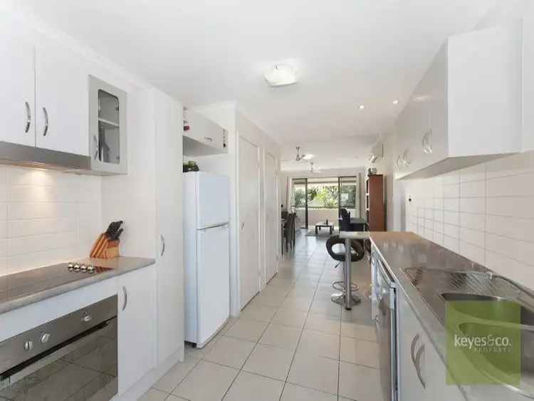 Fourth view of Homely unit listing, 10/6-24 Henry Street, West End QLD 4810