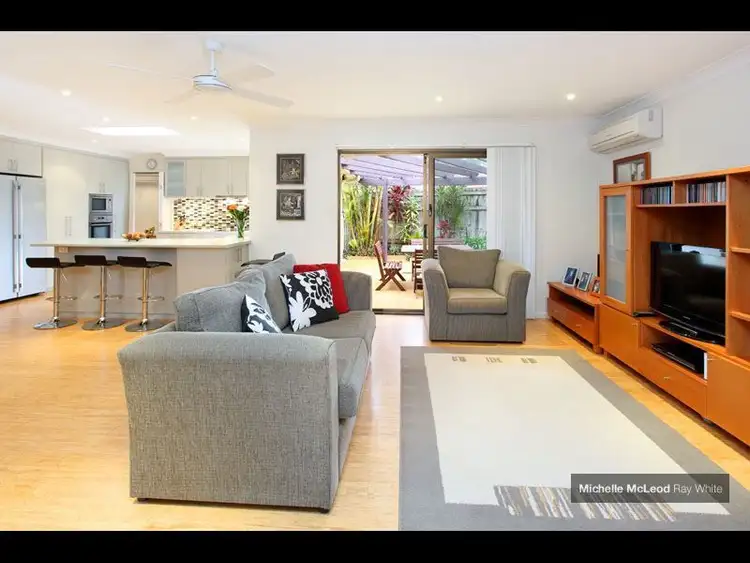 Sixth view of Homely house listing, 25 Greenford Street, Chapel Hill QLD 4069