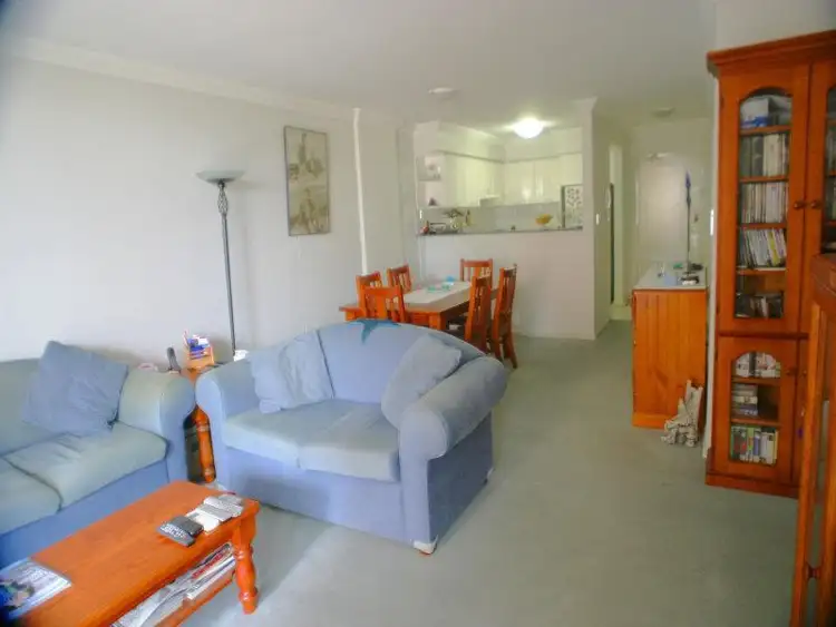 8 Wentworth Drive, Liberty Grove NSW 2138