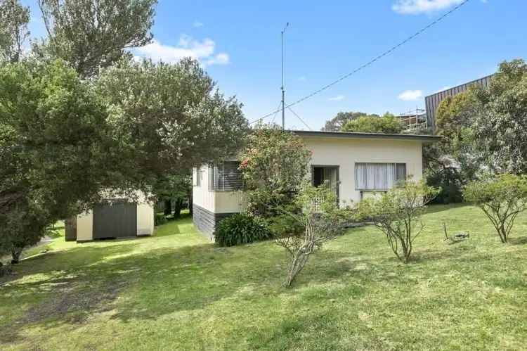 8 Lighthouse Road, Aireys Inlet VIC 3231