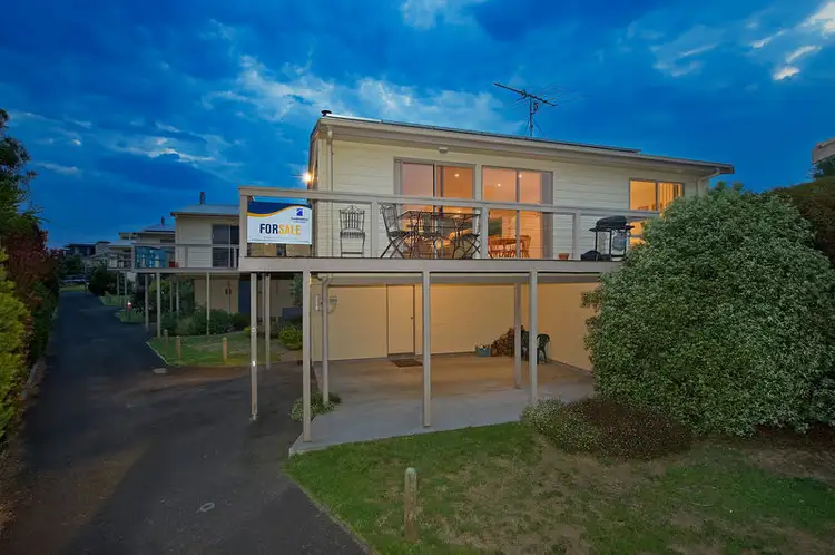 4/9 Great Ocean Road (Marengo), Apollo Bay VIC 3233