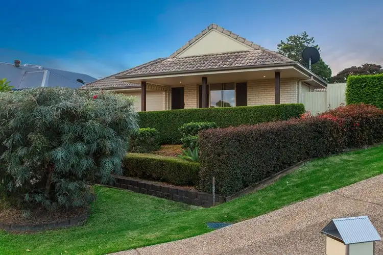 17 Greenview Avenue, Beerwah QLD 4519