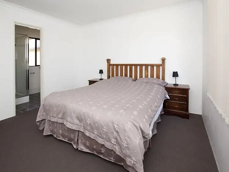 Second view of Homely house listing, 6 Turnstone Link, Harrisdale WA 6112