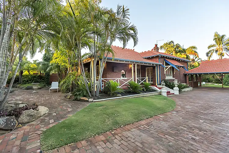 6 Almondbury Road, Mount Lawley WA 6050
