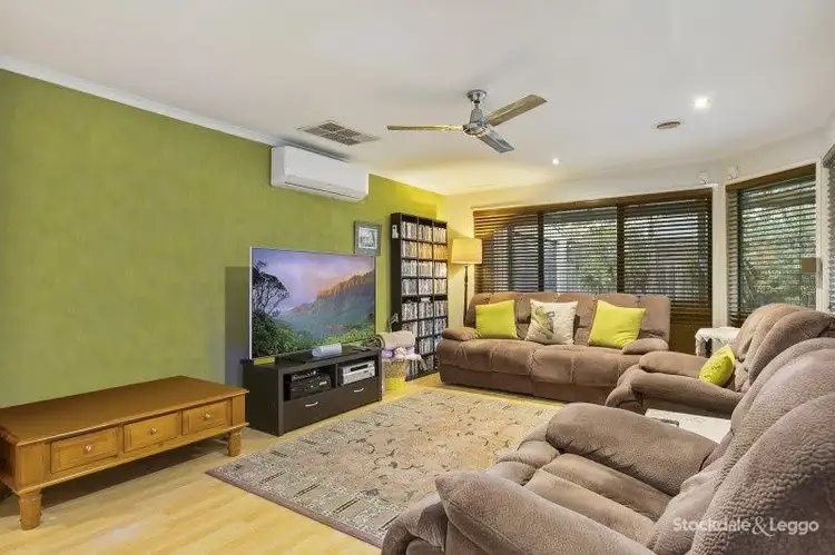 Fourth view of Homely house listing, 27 SUNNINGDALE CRESCENT, Cranbourne VIC 3977
