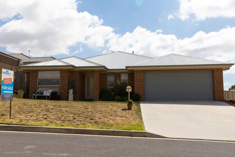 10 Glasson Drive, Orange NSW 2800