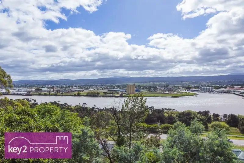 Main view of Homely apartment listing, 1/30 Trevallyn Road, Trevallyn TAS 7250