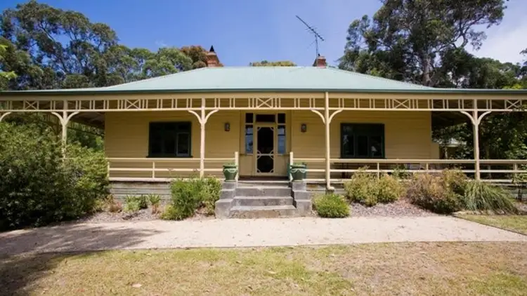 4 Beal Street, Lorne VIC 3232