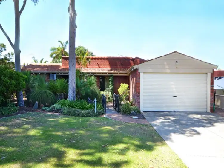 24 Strathyre Drive, Duncraig WA 6023