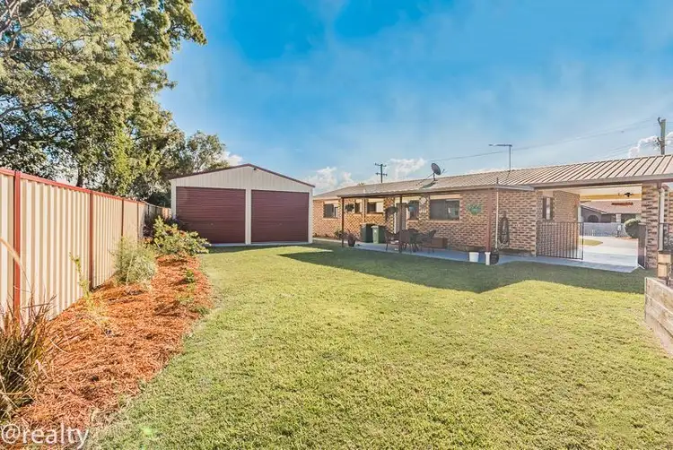 21 Moatah Drive, Beachmere QLD 4510