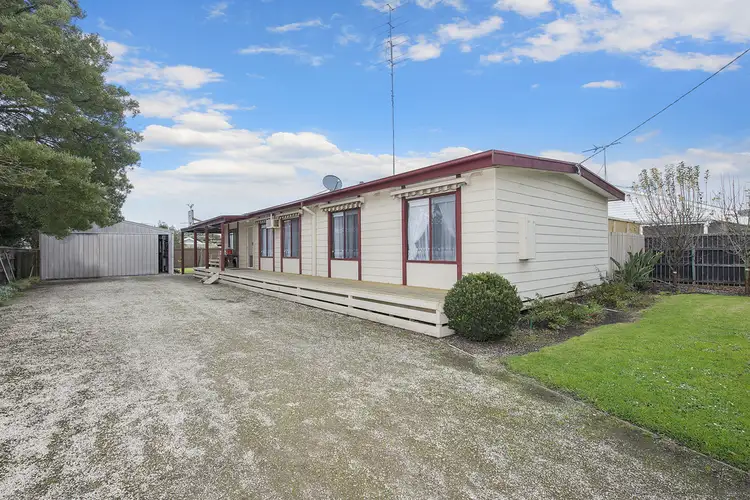 43 Montrose Avenue, Apollo Bay VIC 3233