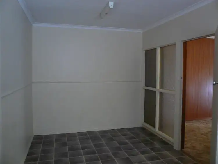 Second view of Homely house listing, 2 Rodda Place, Horsham VIC 3400