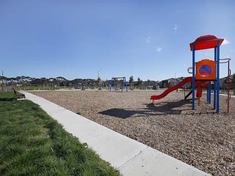 Seventh view of Homely house listing, 21 Perlette Drive, Point Cook VIC 3030