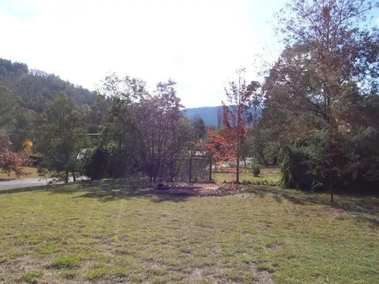 Lot 2 McFadyens Lne, Bright VIC 3741