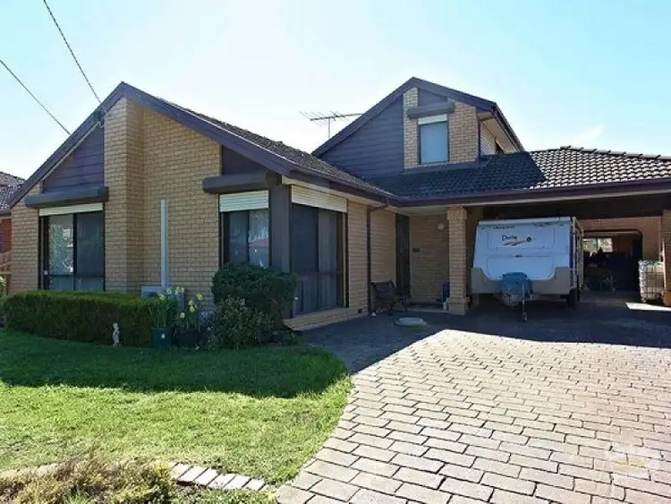 24 Burt Street, Altona VIC 3018