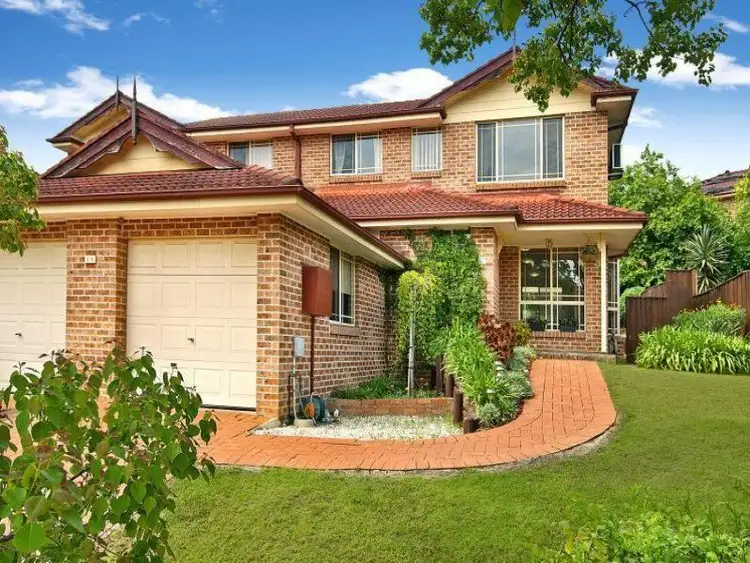 2/11 Gindurra Avenue, Castle Hill NSW 2154