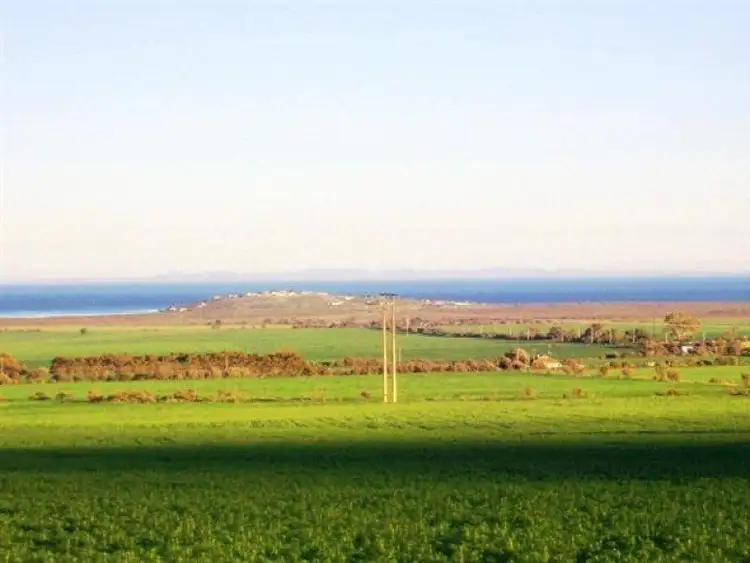 Fifth view of Homely house listing, 1274 Scenic Drive, Nelshaby, Port Pirie SA 5540