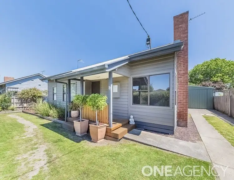 Main view of Homely house listing, 8 Sybella Avenue, Koo Wee Rup VIC 3981