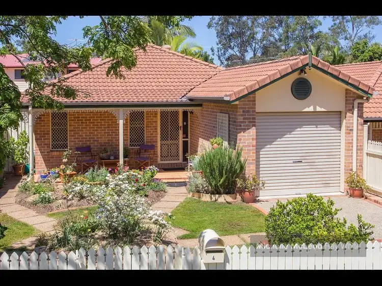 4 Jessamine Court, Kenmore QLD 4069