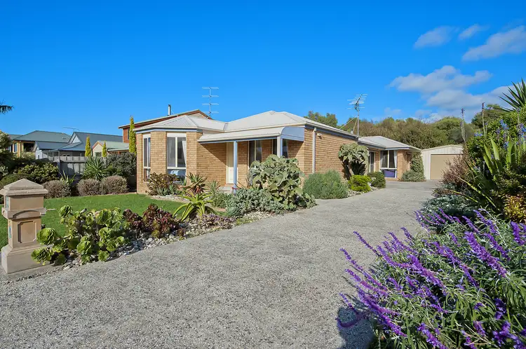 13 Holzer Drive, Apollo Bay VIC 3233