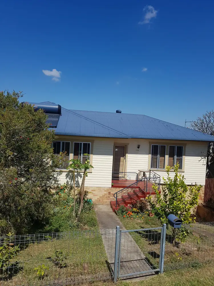 123 High Street, Lismore Heights NSW 2480