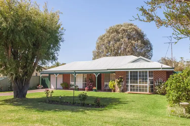 5 William Drive, Broadwater WA 6280