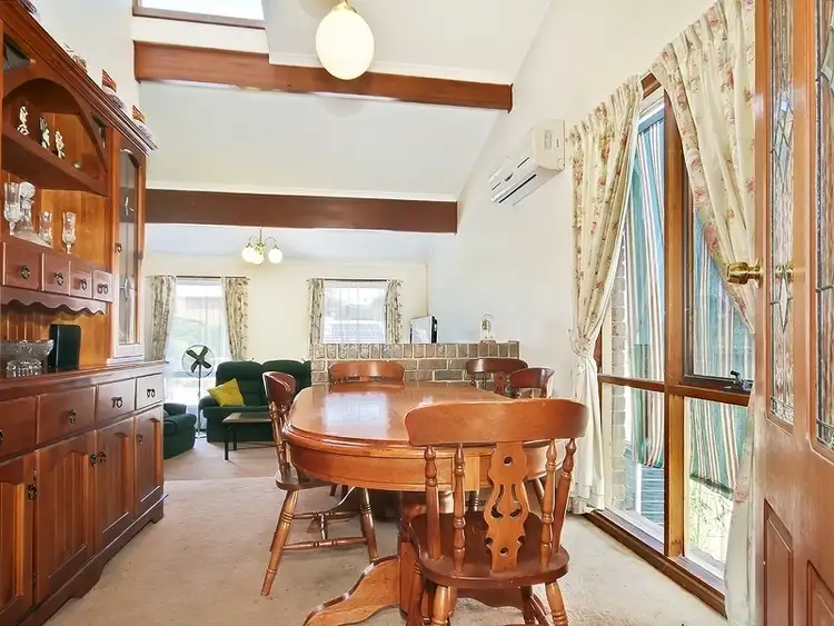 Fourth view of Homely house listing, 8 Manunda Way, Hallett Cove SA 5158